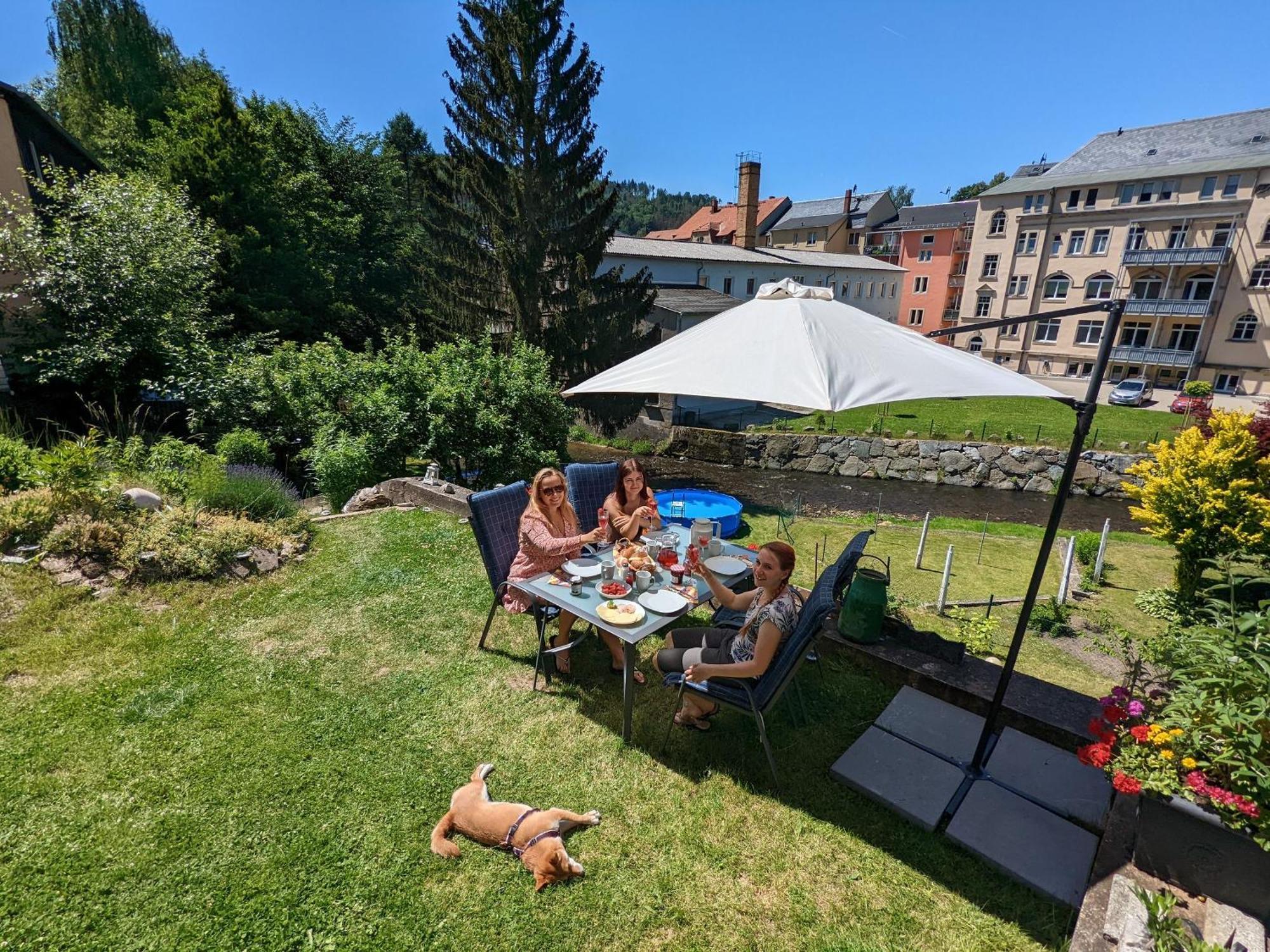 Hw2B - Urlaubsmagie - Wohlfuehlwohnung Mit Balkon, Pool, Sauna & Terrasse ゼーブニッツ エクステリア 写真